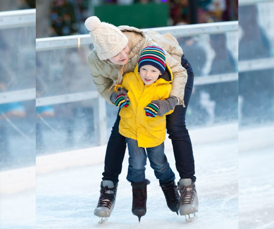Bild von Eislaufen Eltern-Kind ab 4 Jahren Bild von Eislaufen Eltern-Kind ab 4 Jahren